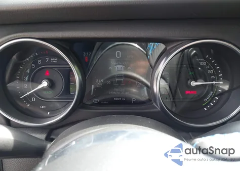 2022 Jeep Wrangler 4Xe Unlimited Rubicon 4X4 from USA, damaged, VIN 1C4JJXR68NW172086